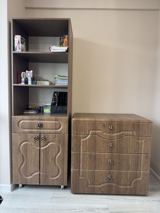 Продам комплект шкаф и комод!!!