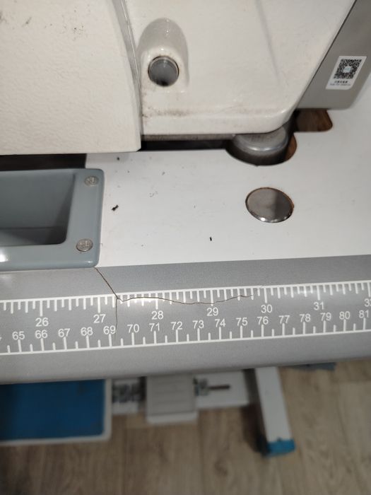 Оверлок Jack E4S-5 нитка