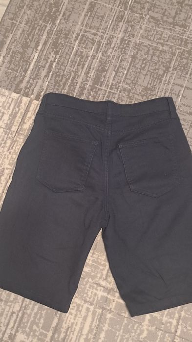 Pantaloni scurti damă, marimea 38