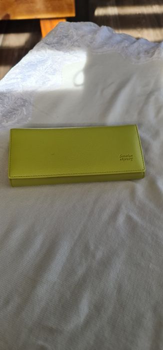 Портмонета Нови и използвани.