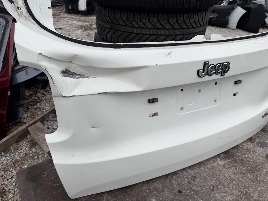 Капак Jeep Renegade