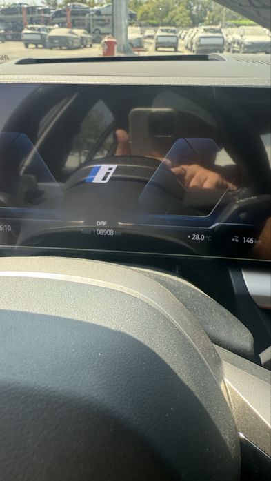 BMW i5 35L 2024 yil dop opsiya