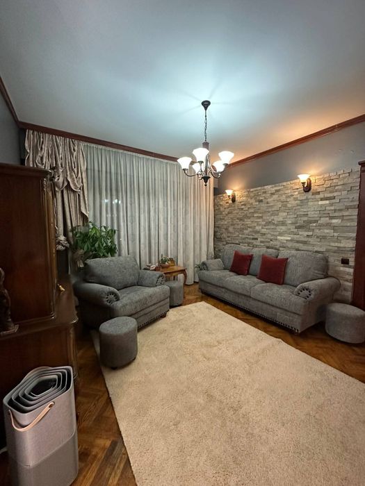 Tapițer cu experiență de peste 20 de ani