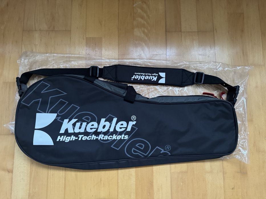 Geanta racheta tenis de camp noua transport kuebler rachete wilson