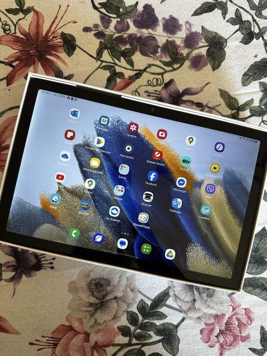 Таблет Samsung galaxy Tab A8