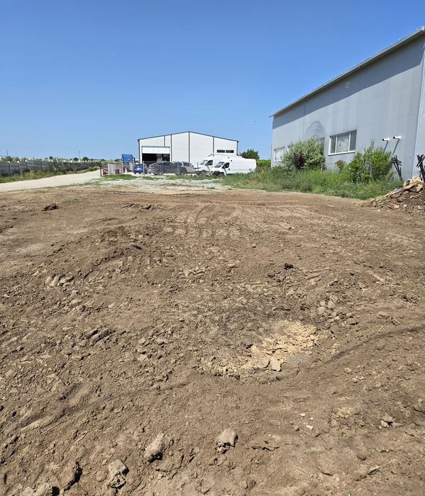 Teren 1000mp+ proiect hala 480mp