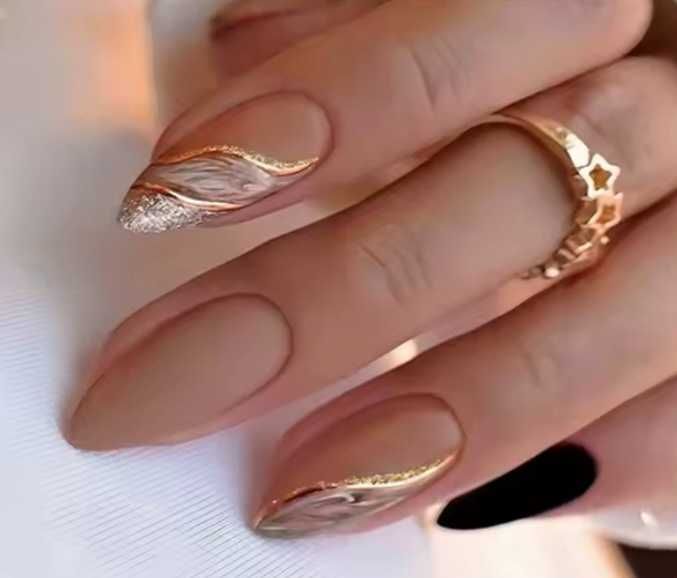 Нови изкуствени нокти