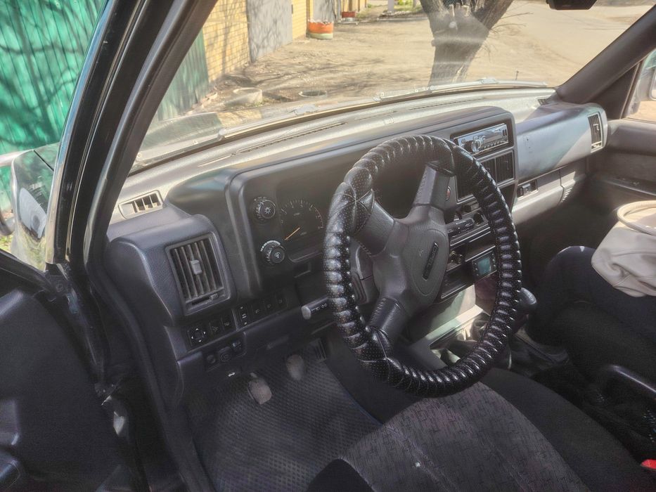 Продам Опель Монтерей