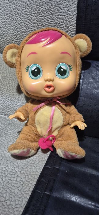 Пъзели,игри, плачещо бебе