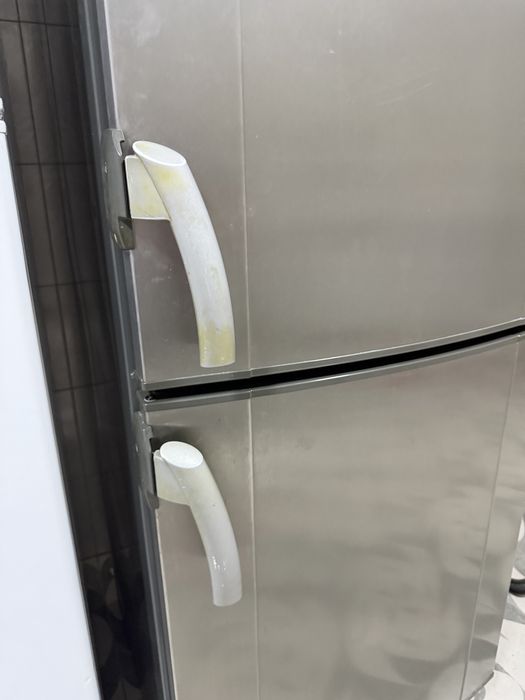 Холодильник Electrolux, двухкамерный