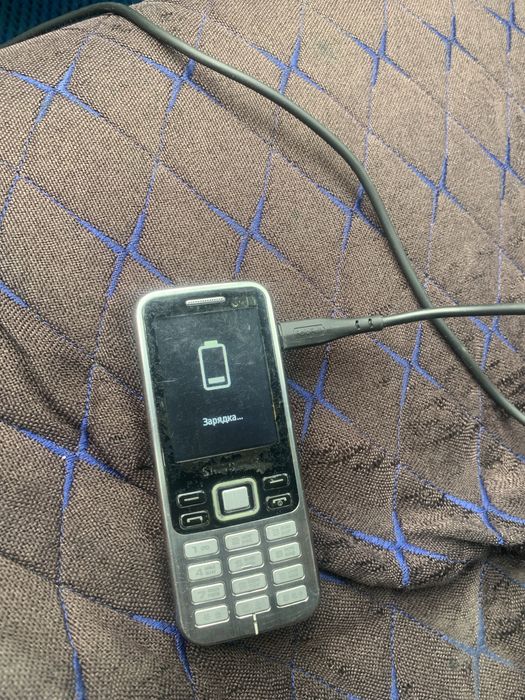 Продам телефон Самсунг С3332