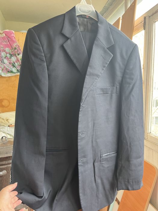 Продаю мужский костюм с бриками