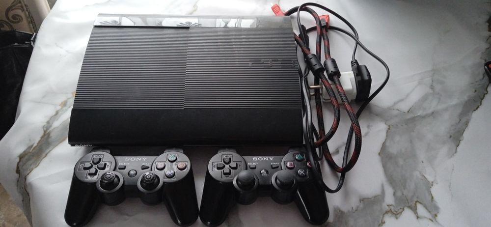 Продам Playstation 3