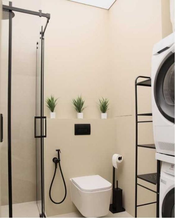 Дава се под наем Двустаен апартамент в София, Оборище - 67 кв.м за 425 € - Снимка #2