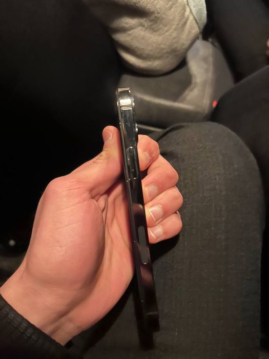 Ayfon 12 pro srochna sotiladi