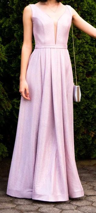 Бална рокля с блясък ефект !