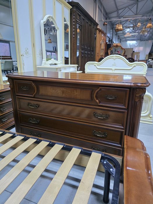 Set de dormitor  lemn masiv fara dulap