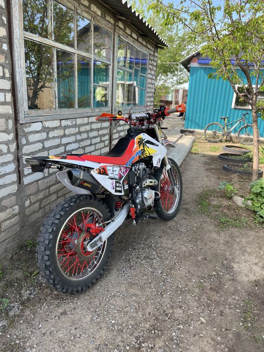 Продам эндуро мотоцикл