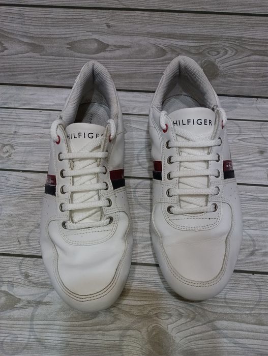 Tommy Hilfiger N 41 кожени Unisex