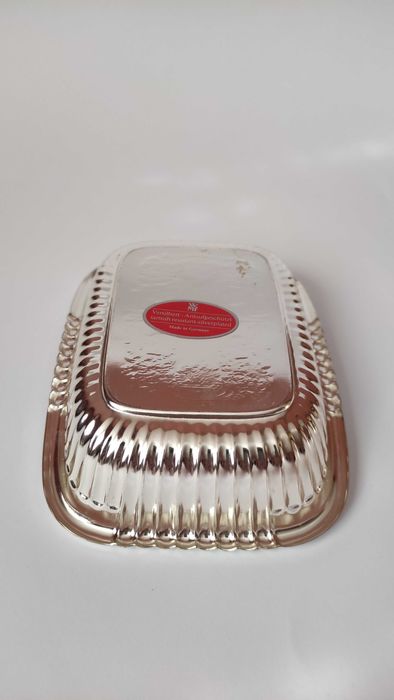 Масивна немска посребрена купичка с гравирано дъно