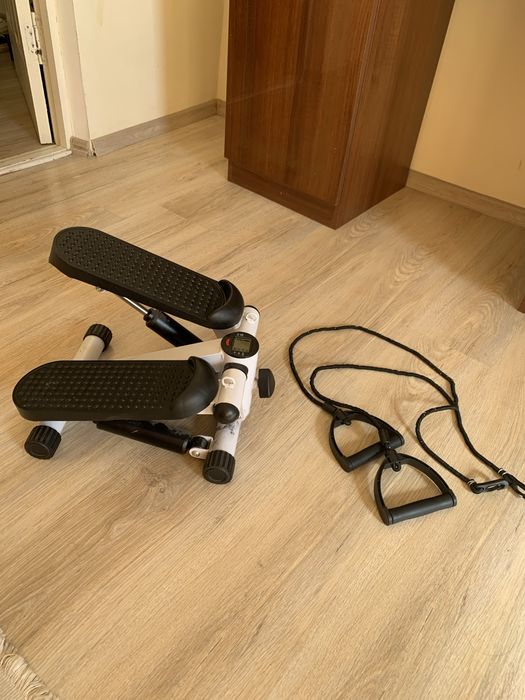 Степпер+в подарок гантели