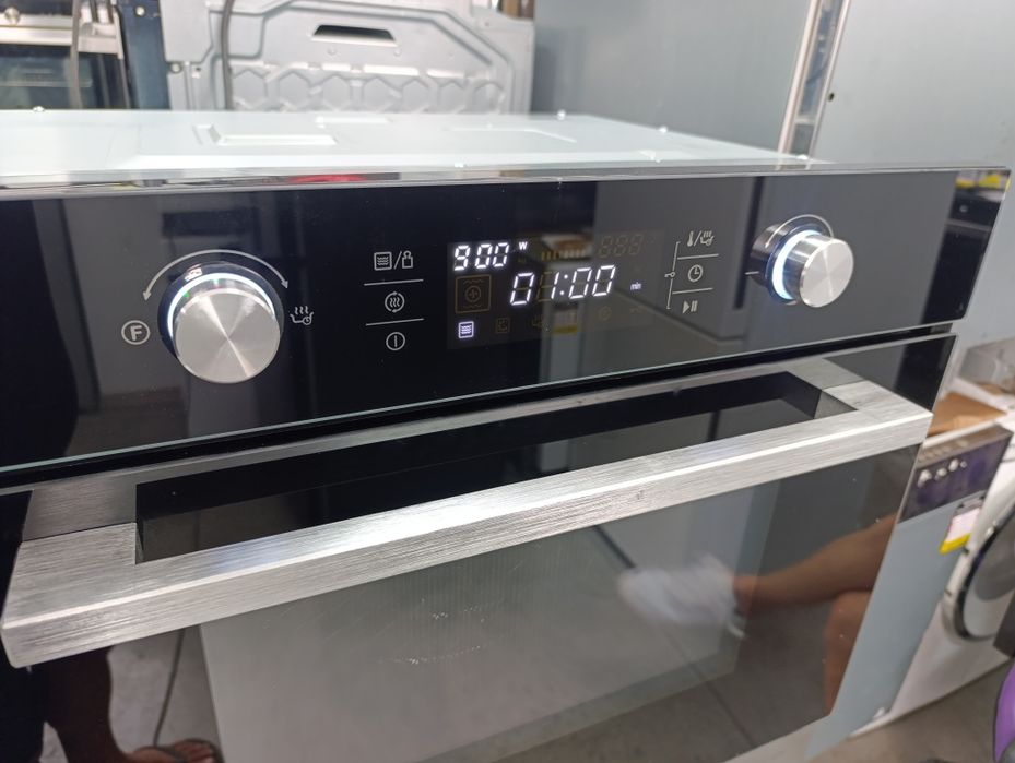 Нова! Комбинирана вградена микровълнова фурна с грил и конвекция: