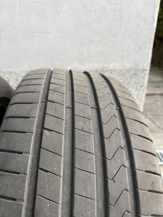 Летни Гуми 235 / 45 / 17 Hankook Ventus