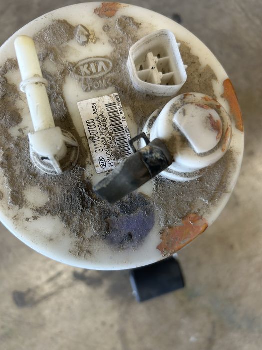 Vand pompa benzina Kia Picanto 1.1 benzina 2004-2009