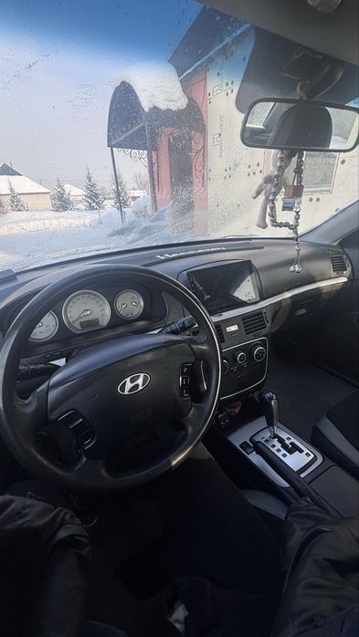 Hyundai sonata 2005года