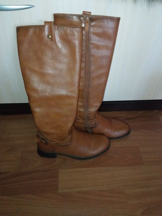 Продам демисезонные сапожки