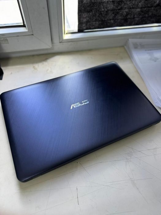 Продам ноут 40000тг