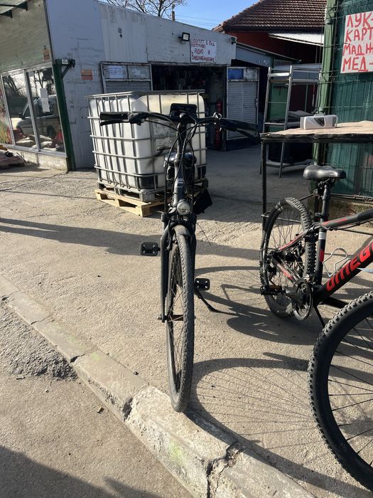 Продавам спешно FISCHER