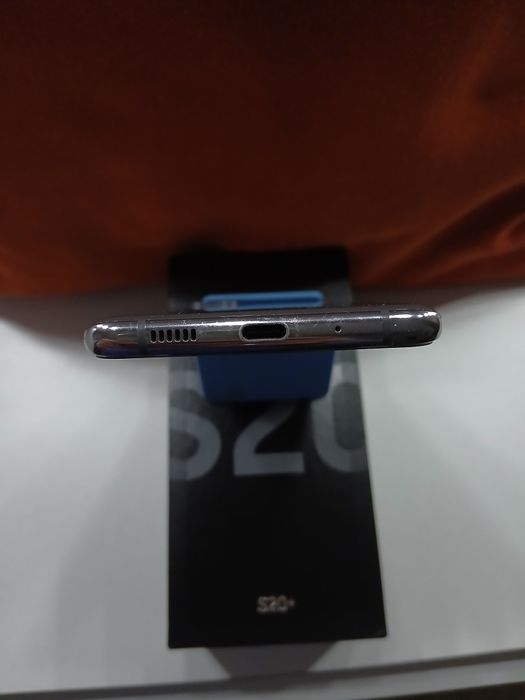 Samsung galaxy S 20+ plus