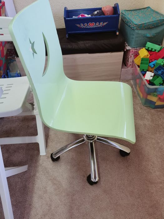 Стол за бюро - детски.