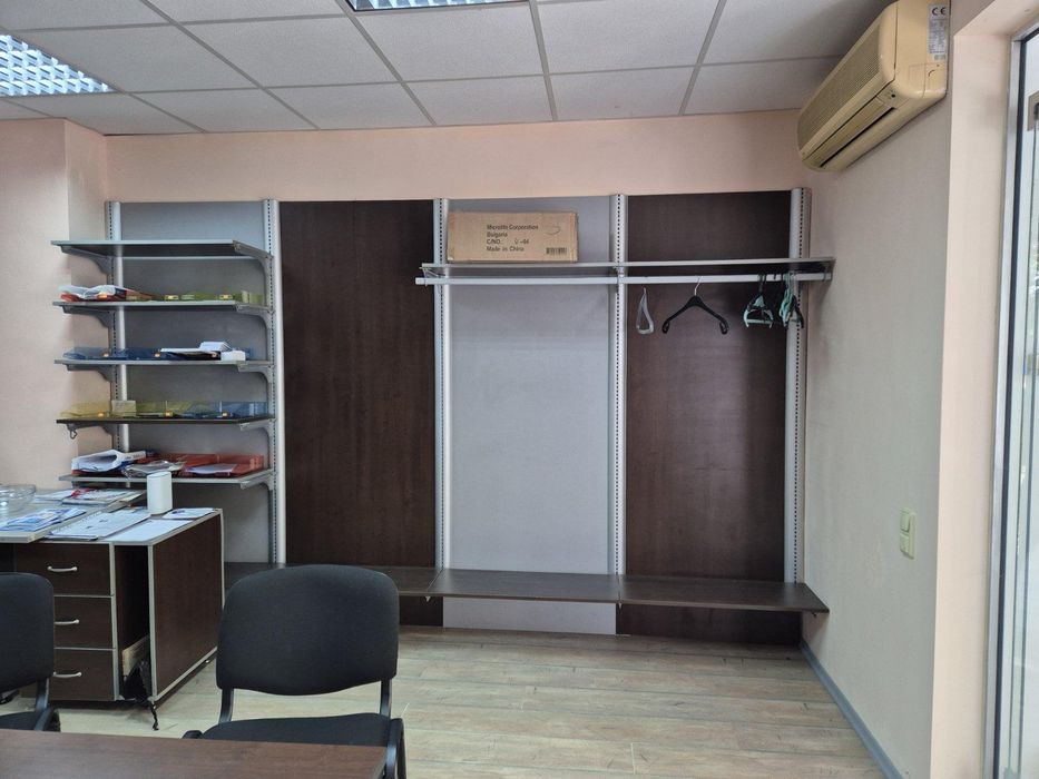 Дава се под наем Магазин в Пловдив, Тракия - 50 кв.м за 255 € - Снимка #3