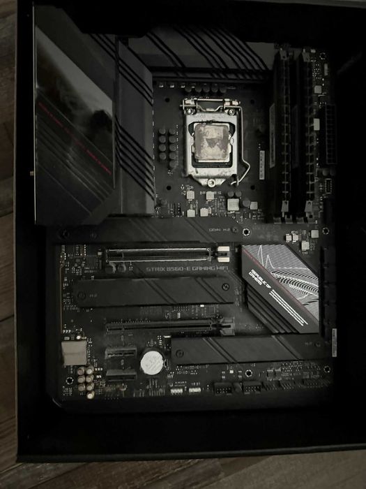 i7 10700k + asus strix b560 wifi