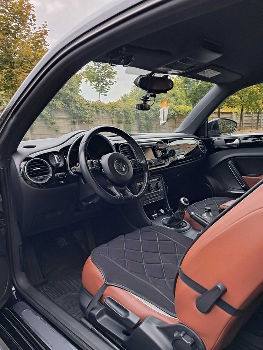 VOLKSWAGEN Beetle 2015 — imagine 4