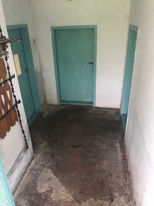 голяма къща с голям двор в с.Татари община Белене