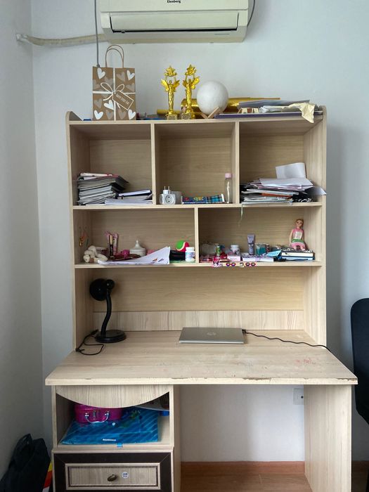 Продам стол для занятия