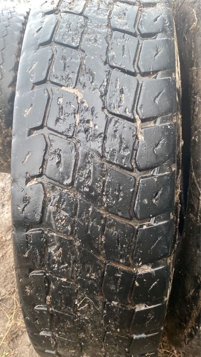 Продается Шина 12.00 R20
