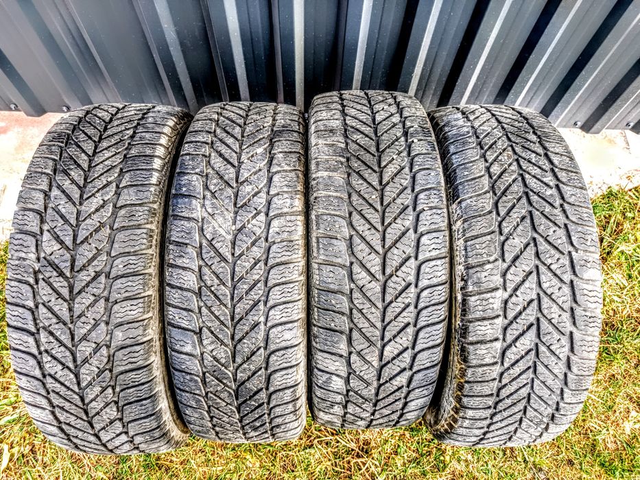 Anvelope iarna 195/60/15