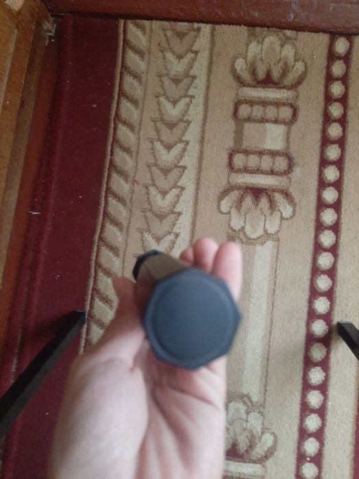 Бесправодной наушники