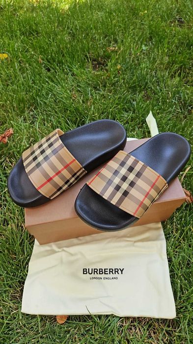 Papuci Balenciaga nr 35 50% Reducere