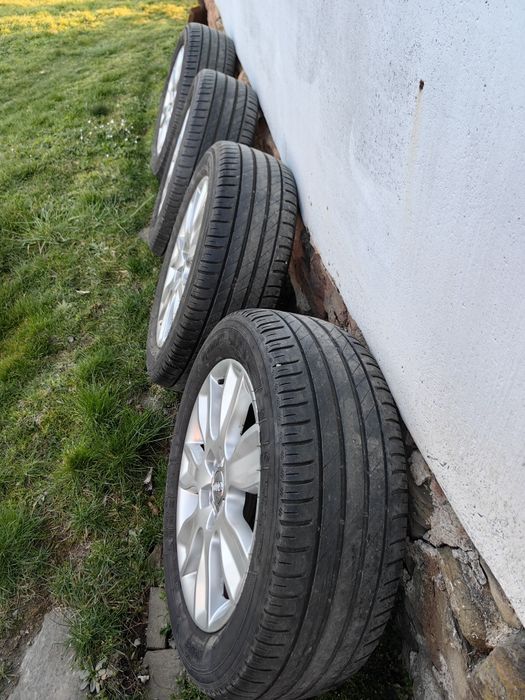 Комплект гуми с джанти 16  AUDI 5x100