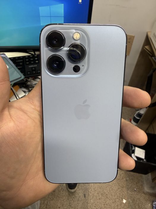 Продается Iphone 13 pro в отличном состояний