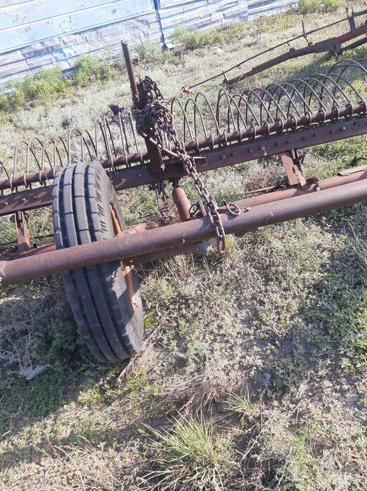 Трактор МТЗ 82 каркасный