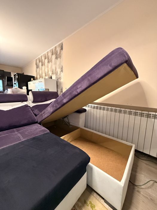 Разтегателен диван