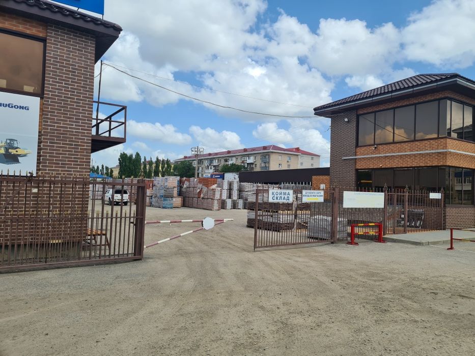 Сдам в аренду склад под навесом