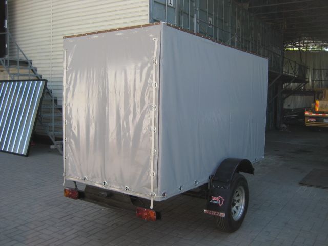 Генератор марки BRENNER прицепной.