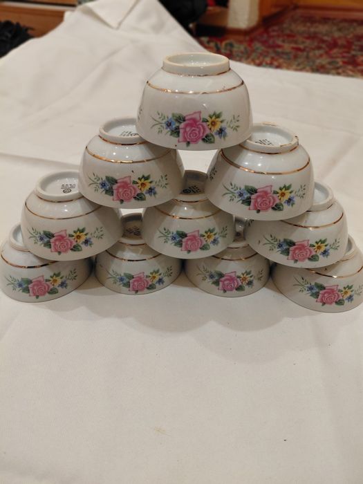 Piyola пиала sotiladi